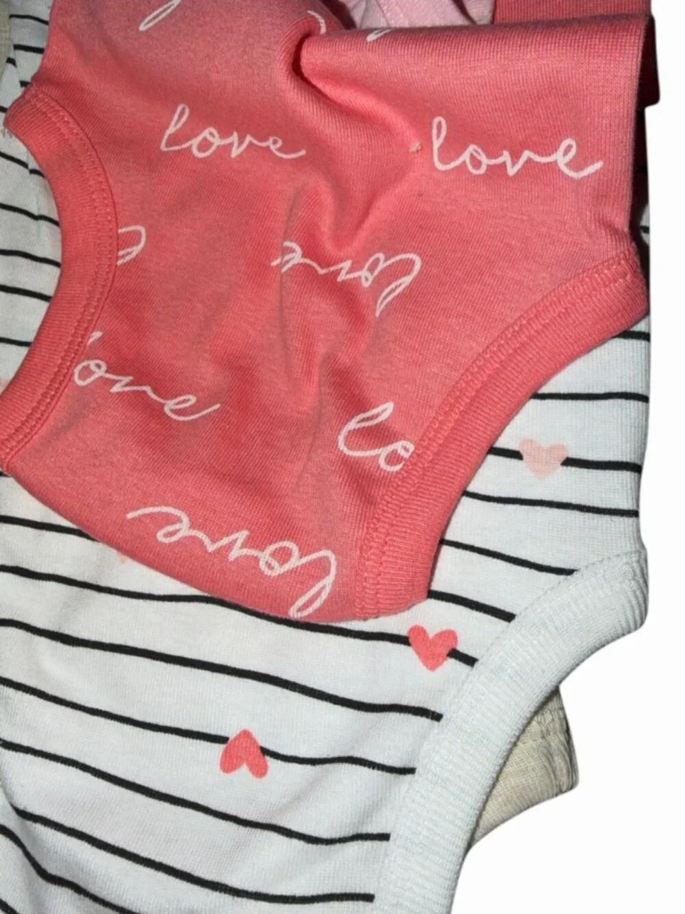 Koala Baby Girls Set of 4 Bodysuits Multi-Pattern Mas Besitos 6-9m